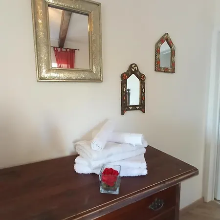 Romantica Apartment *